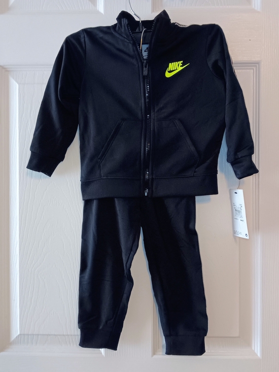 Nike Other - Nike NWT Toddler Track Jacket & Pants Set